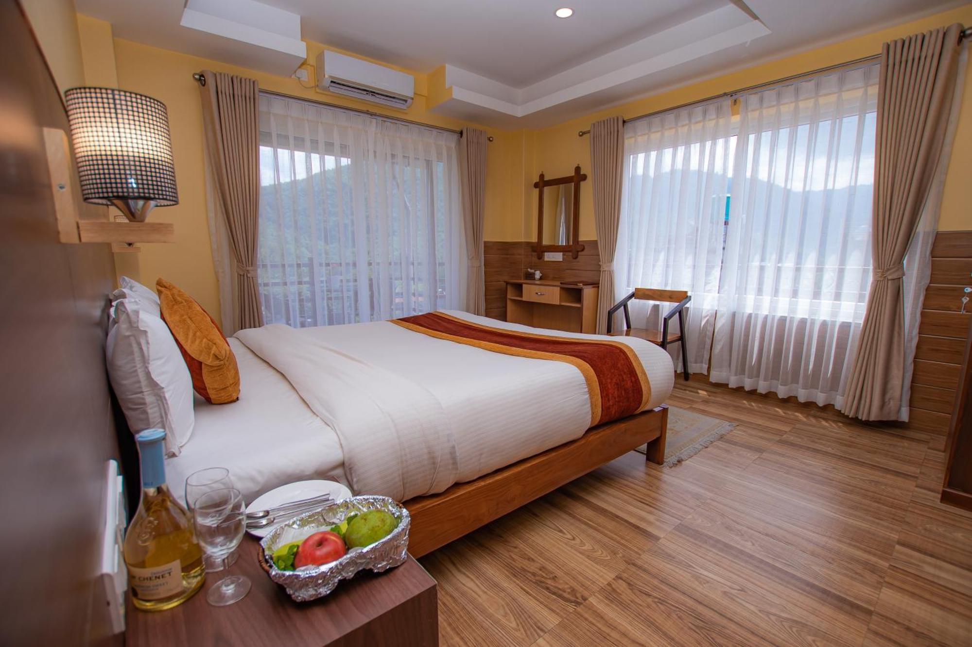 Hotel Hidden Kingdom โพคารา ภายนอก รูปภาพ
